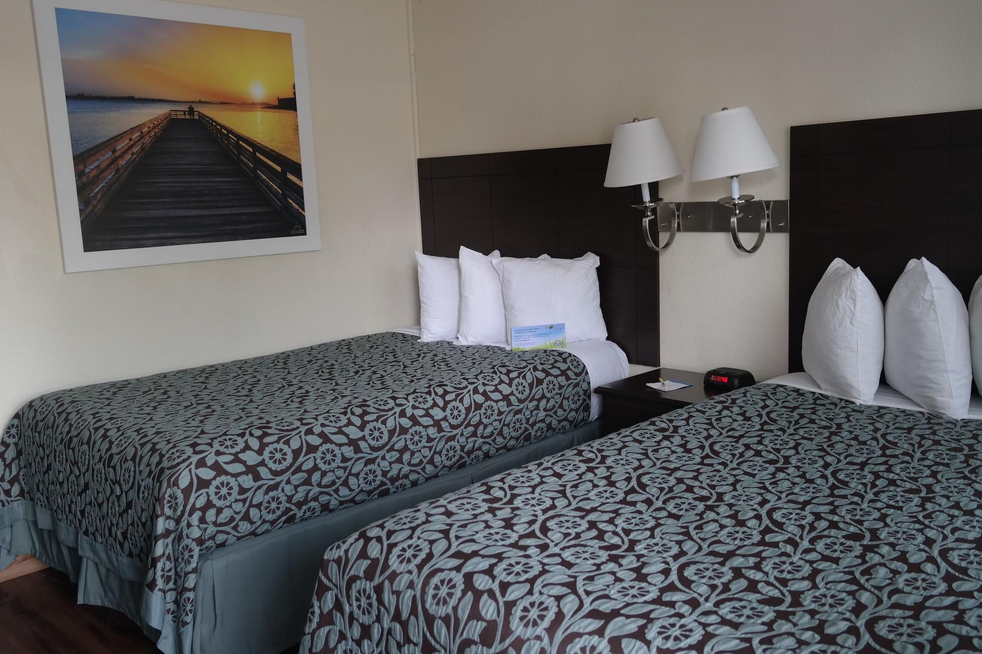 Days Inn By Wyndham Santa Maria Buitenkant foto