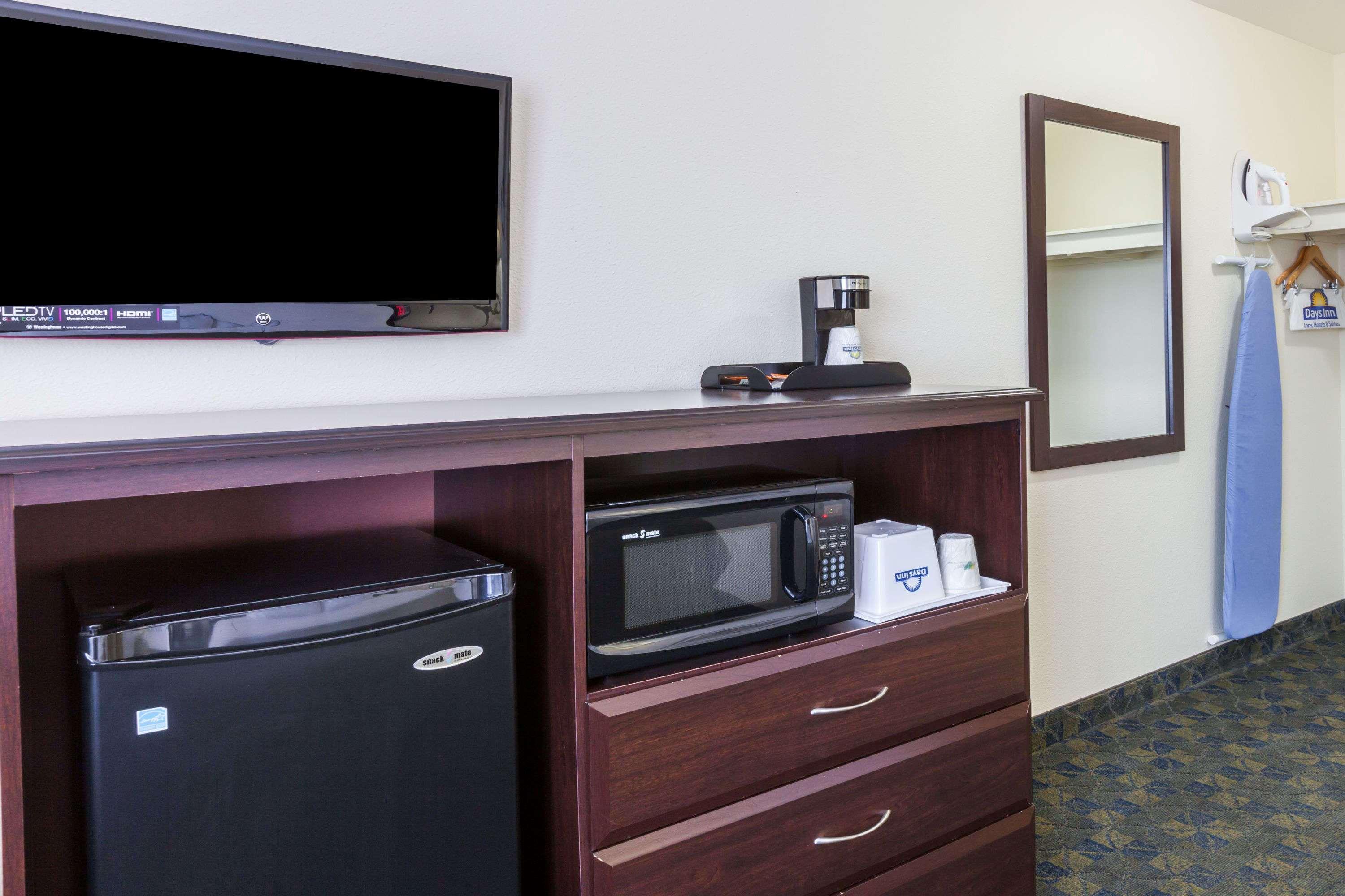Days Inn By Wyndham Santa Maria Buitenkant foto