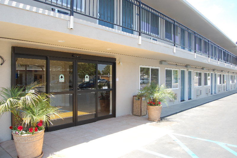 Days Inn By Wyndham Santa Maria Buitenkant foto