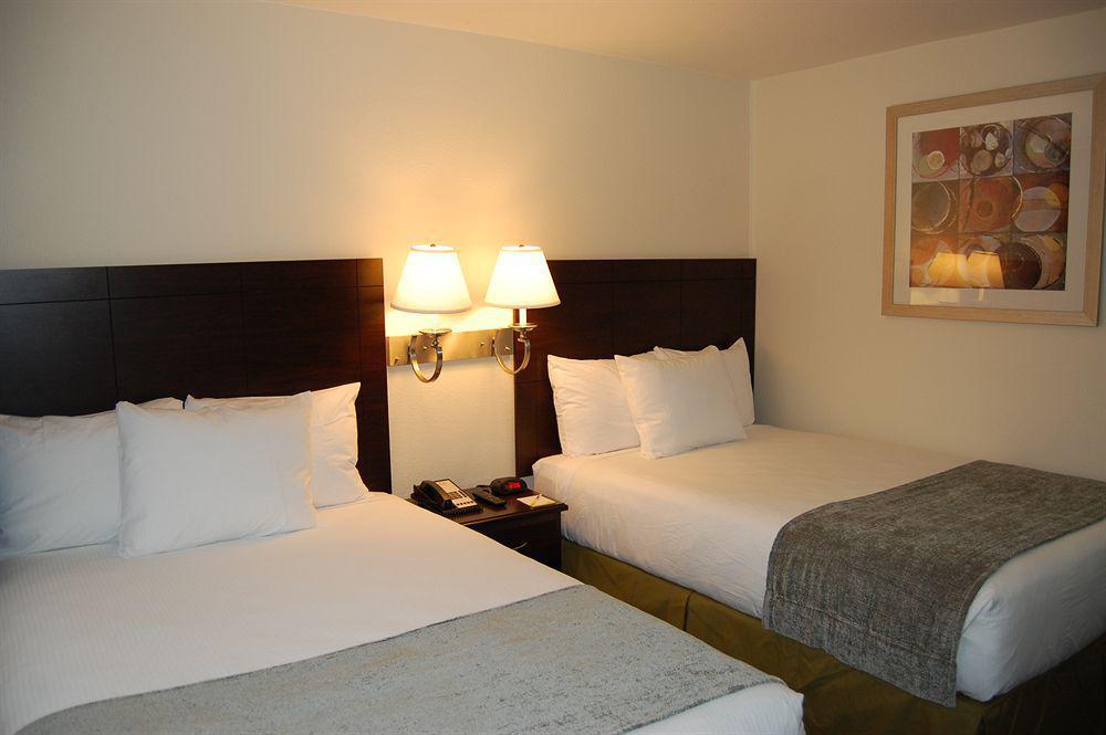 Days Inn By Wyndham Santa Maria Buitenkant foto